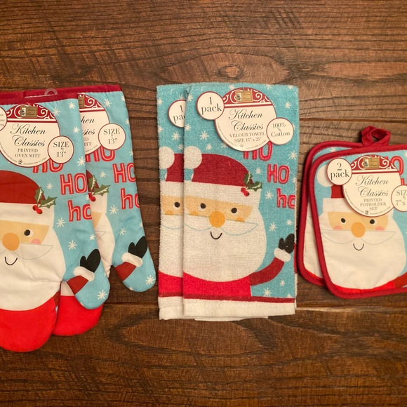 Santa Claus Kitchen Towels, Santa Claus Pot Holders & Santa Claus Oven Mitts Set - Picture 2 of 16